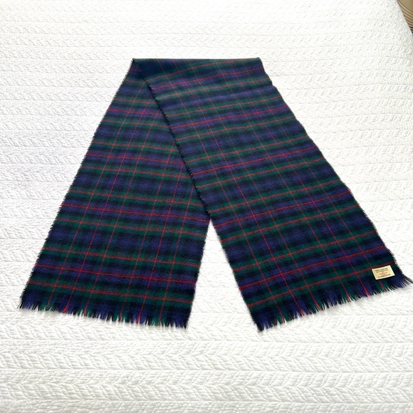 Like New Ingles Buchan Pure Wool Tartan Scarf Murray of Atholl Modern - Picture 4 of 12